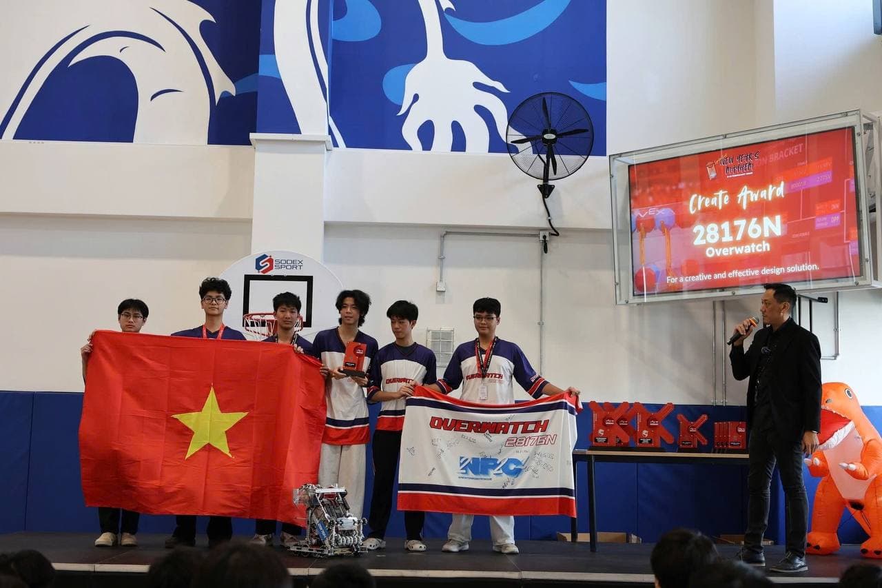 Team Overwatch 28176N receiving the Create Award at New Year's Mayhem in Ho Chi Minh City